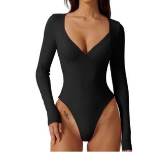 Chic Black Long Sleeve Bodysuit
